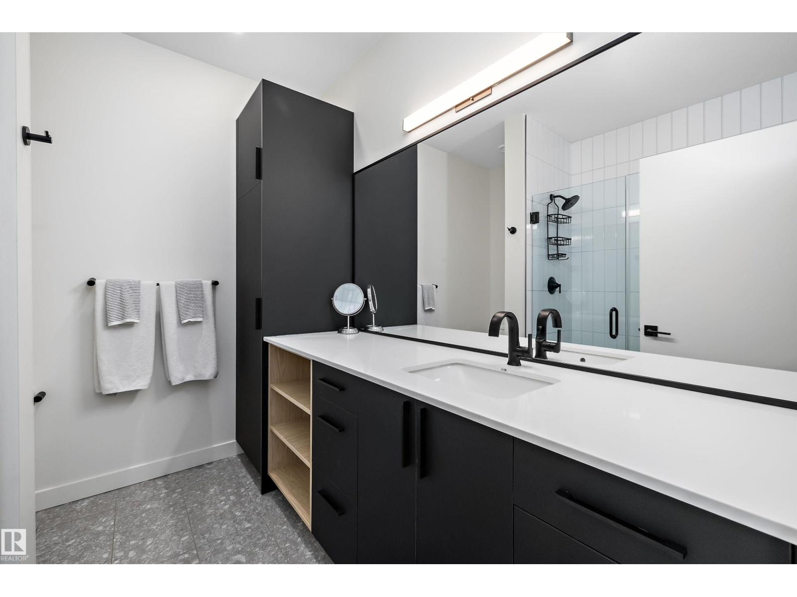 14624 93 AV NW - 54