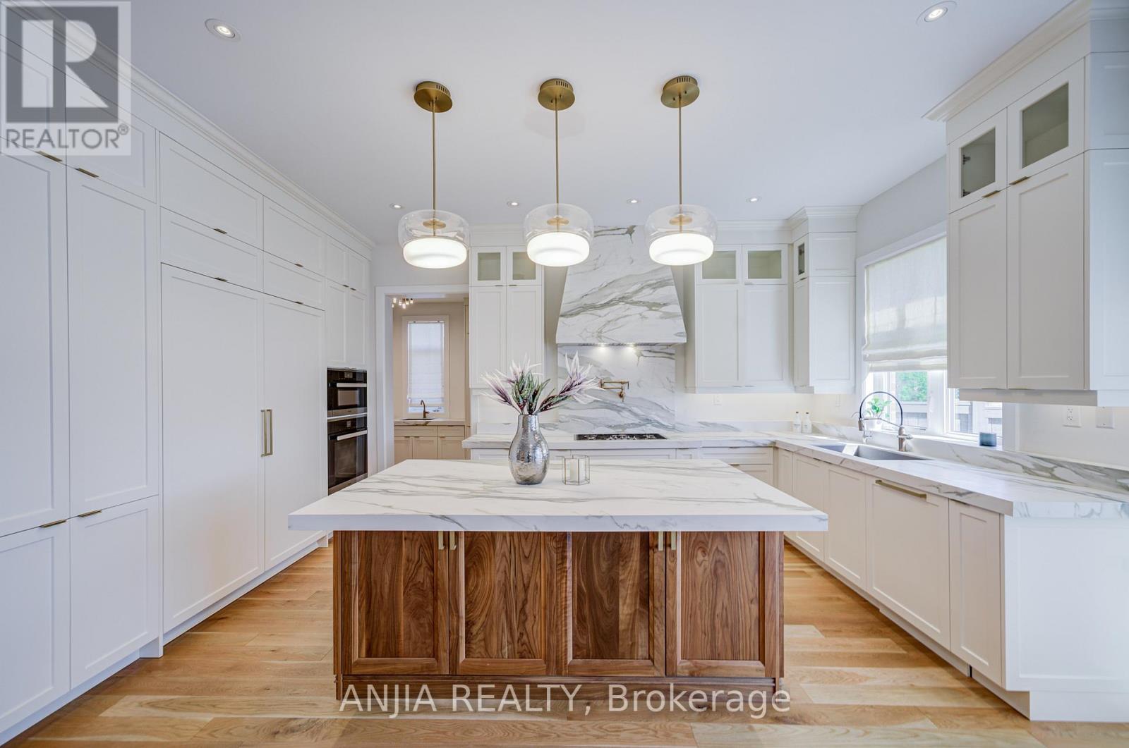 67 KEATLEY DRIVE - 11