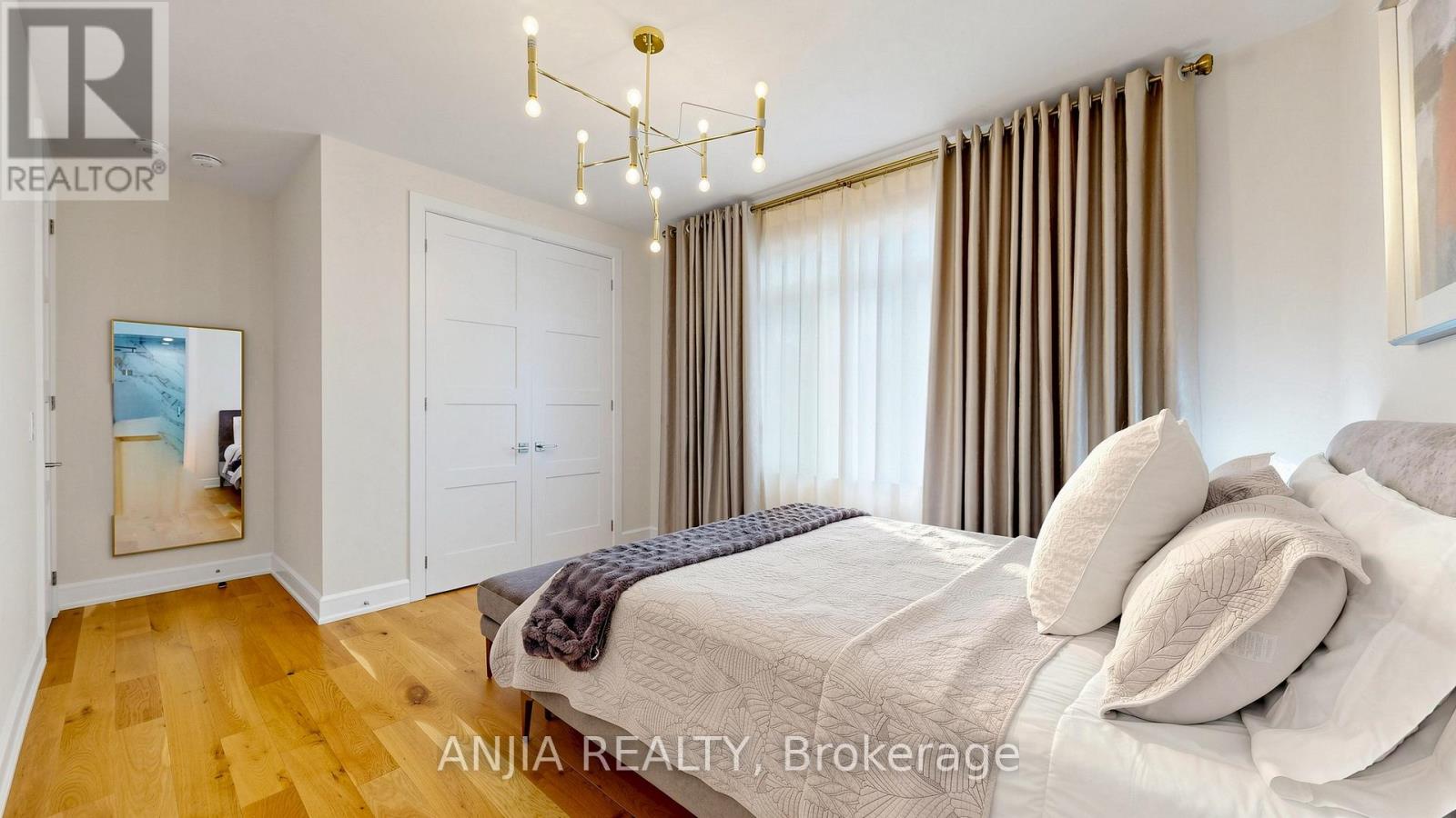 67 KEATLEY DRIVE - 41