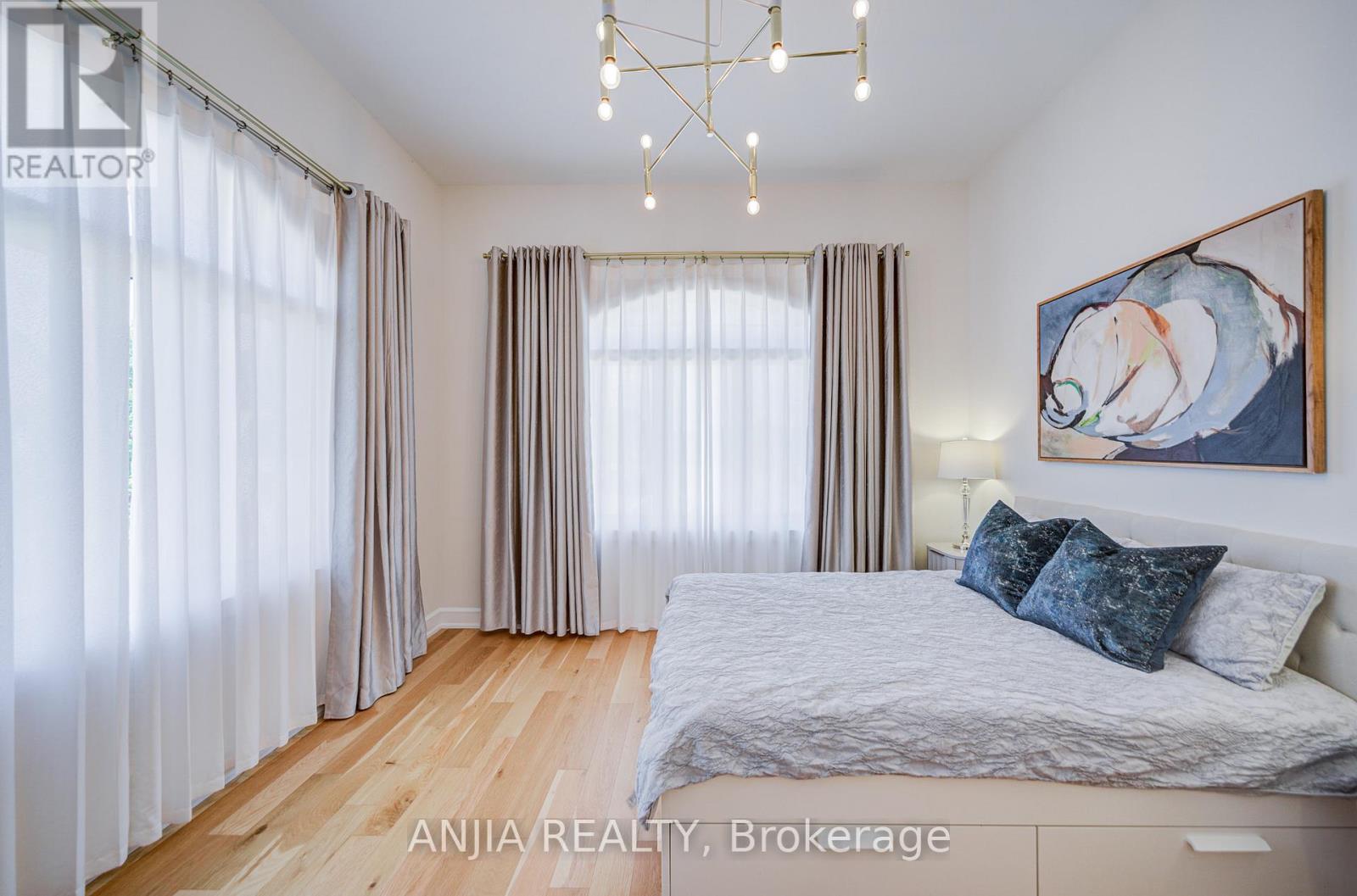 67 KEATLEY DRIVE - 42