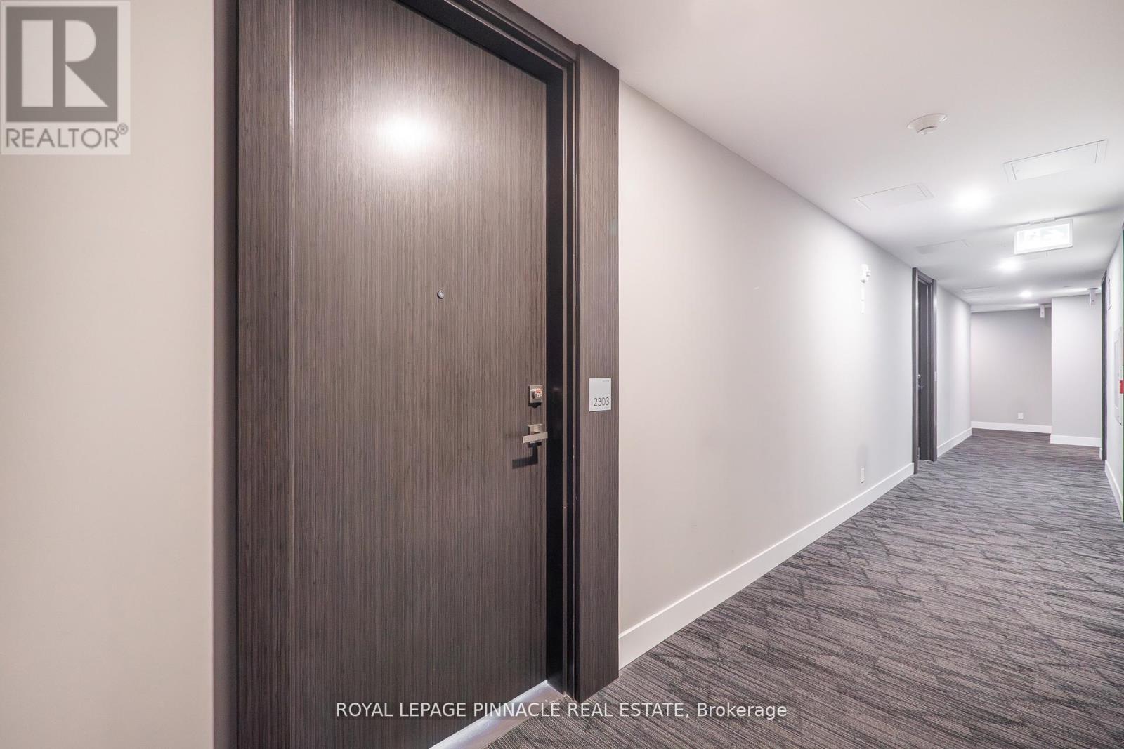 #2303 15 QUEEN STREET S - Image 9