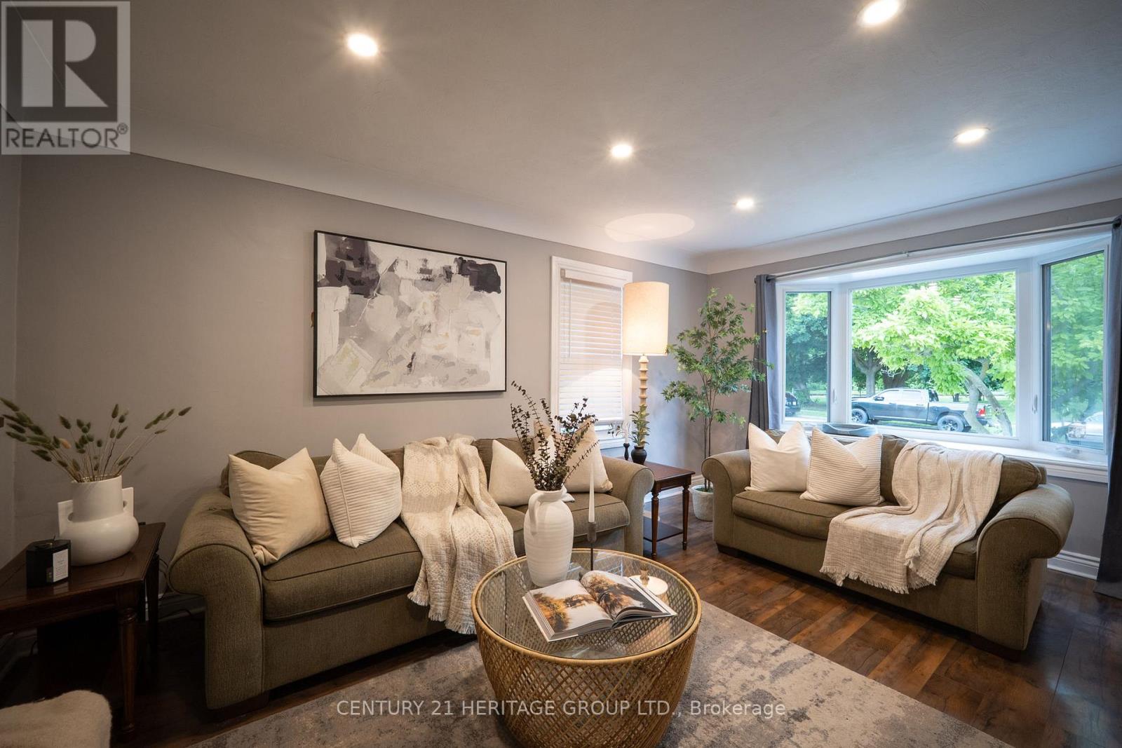 115 SHERIDAN STREET - 11