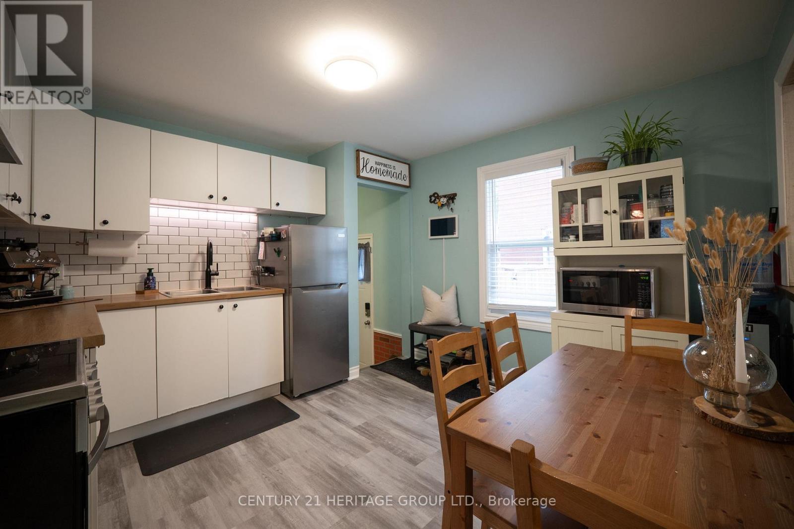 115 SHERIDAN STREET - 17