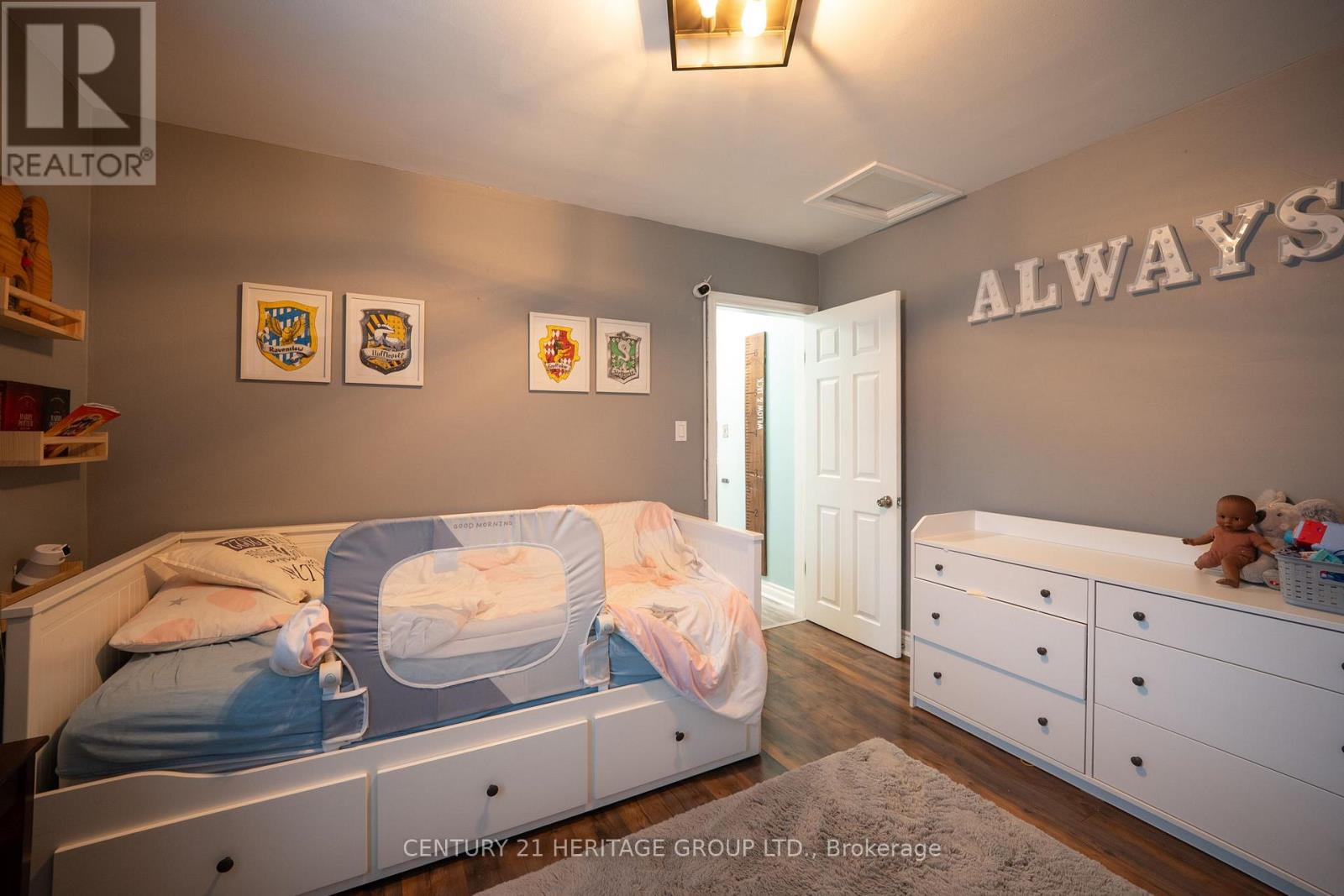 115 SHERIDAN STREET - 22