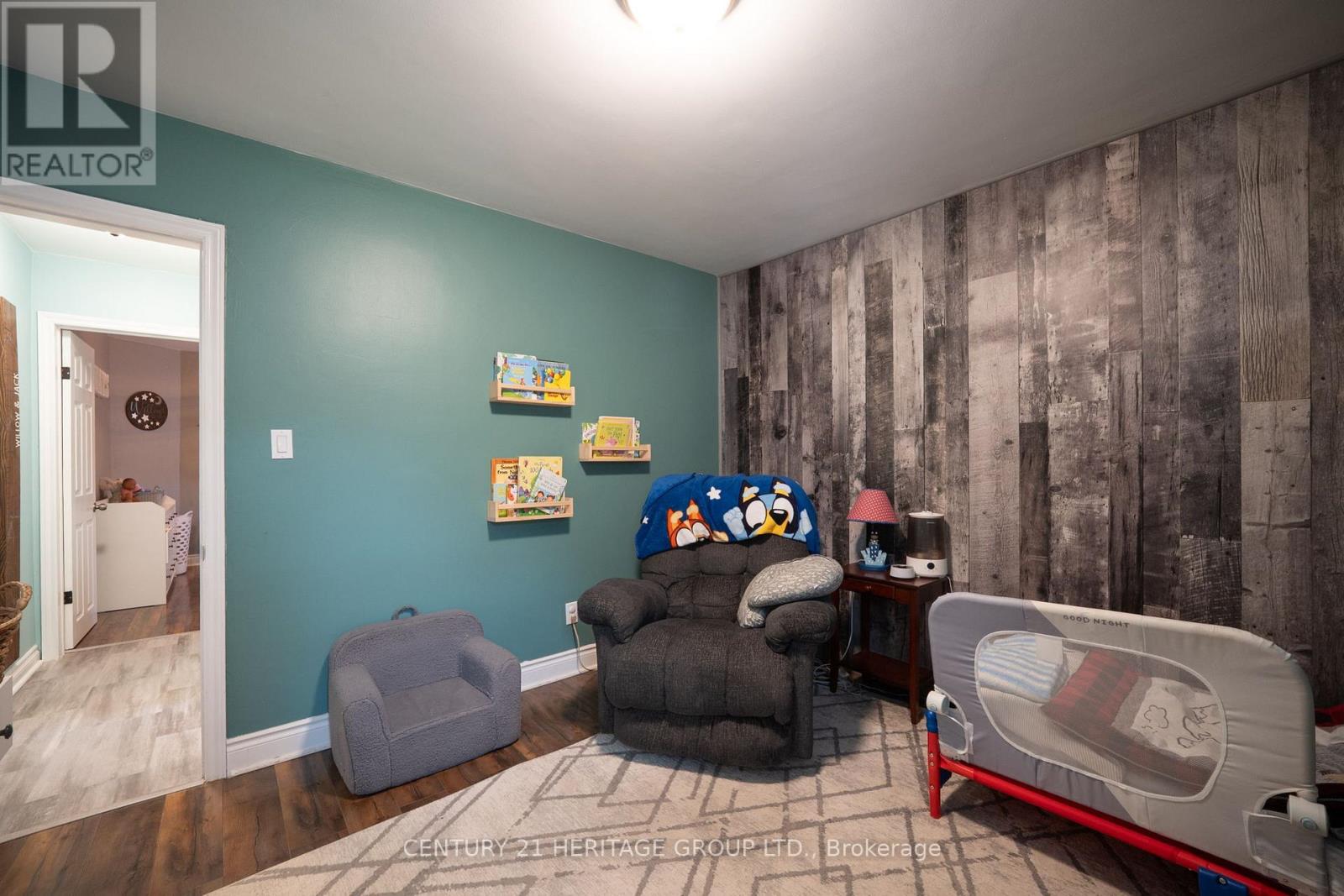 115 SHERIDAN STREET - 24