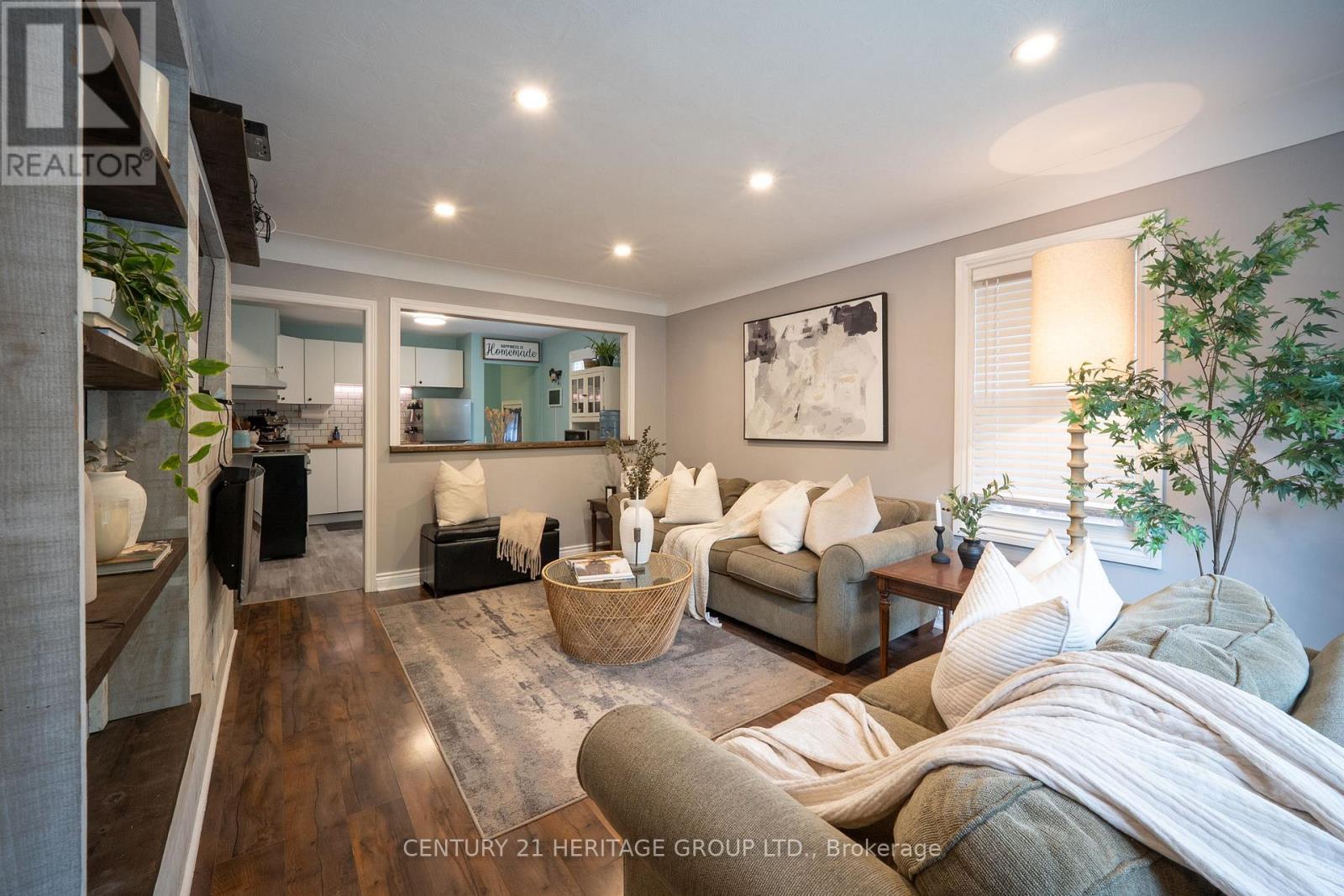 115 SHERIDAN STREET - 6