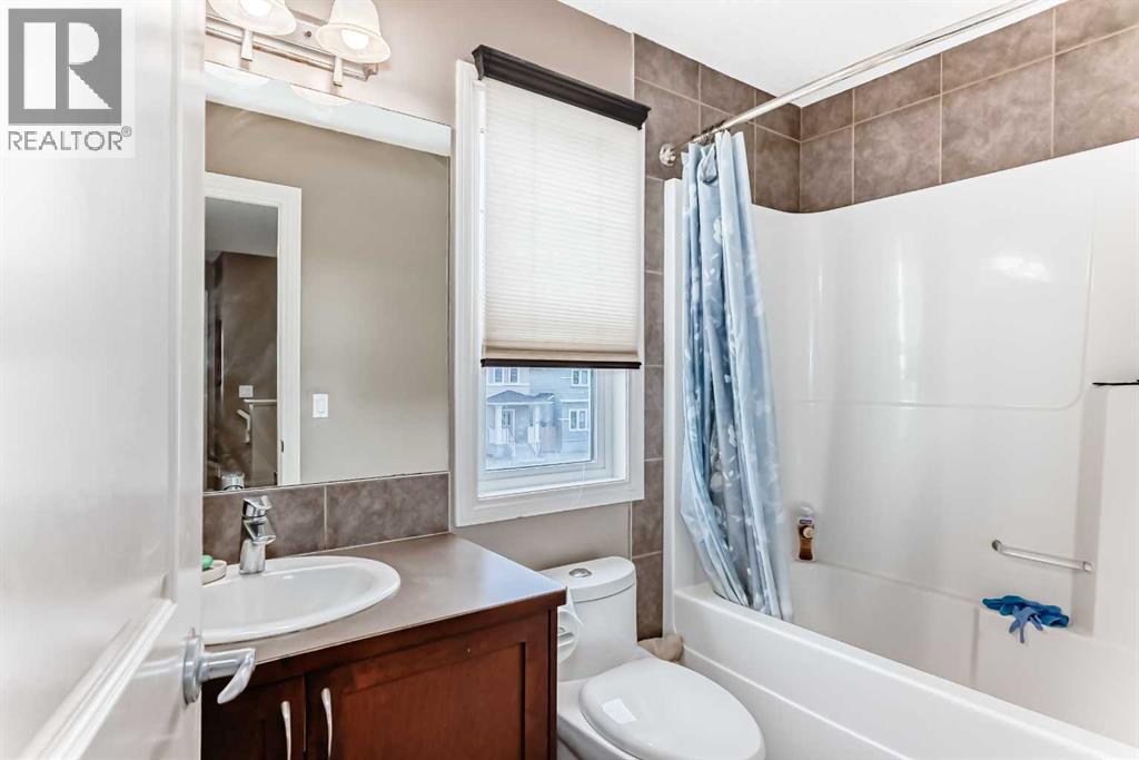 104 Redstone Avenue NE — photo 31