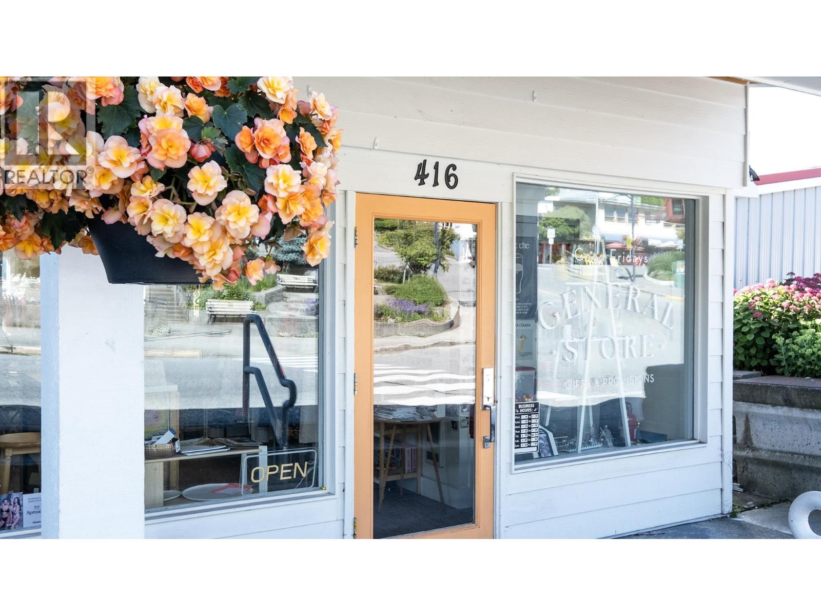 416 MARINE DRIVE, Gibsons