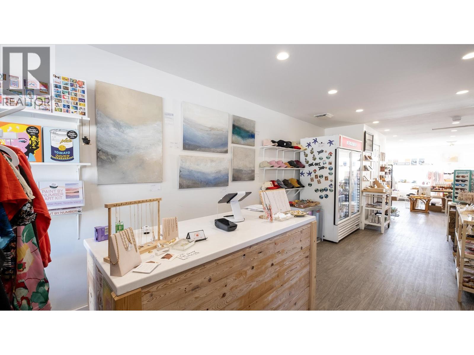 416 MARINE DRIVE, Gibsons