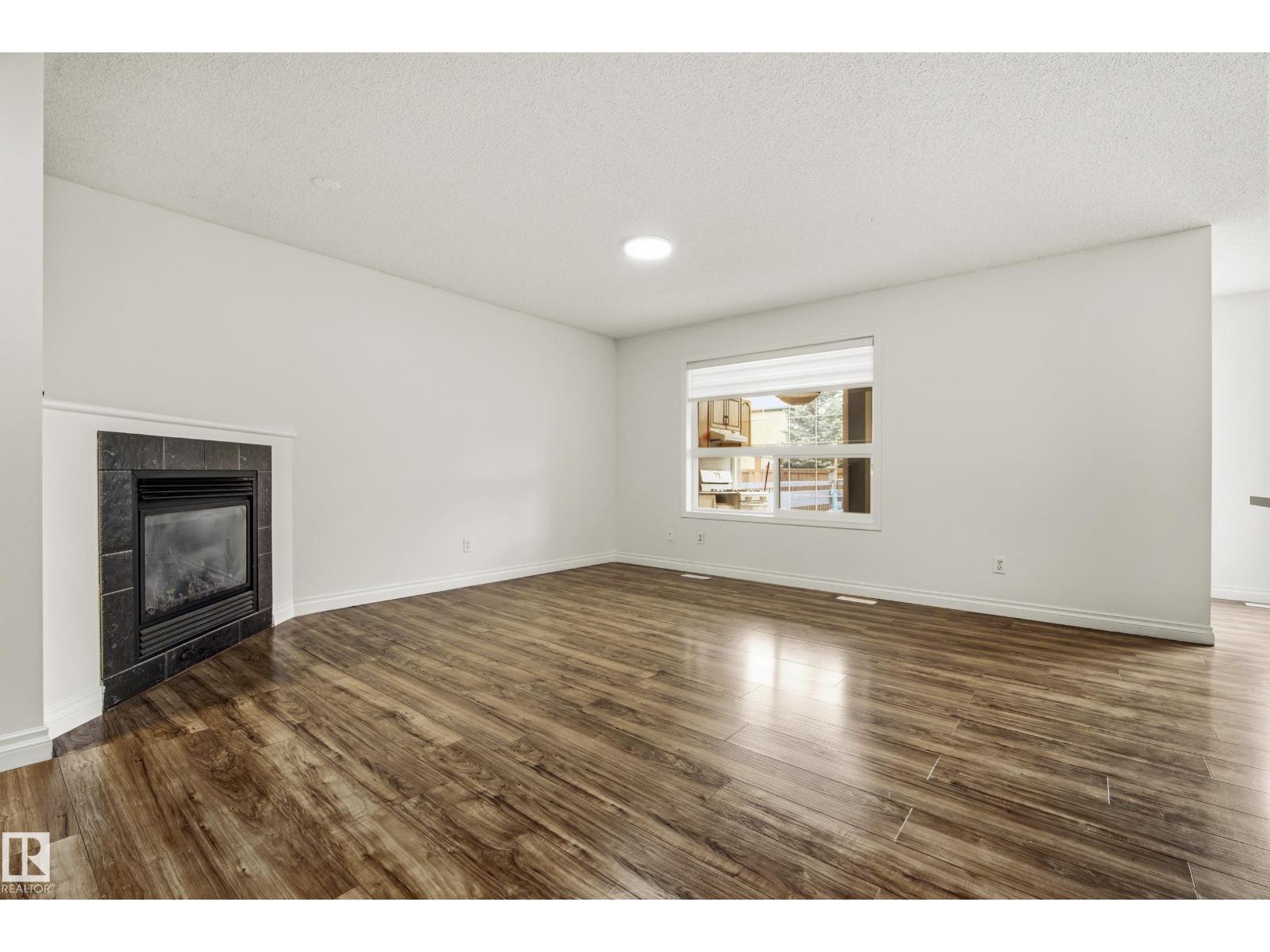 1526 37C AV NW — photo 11