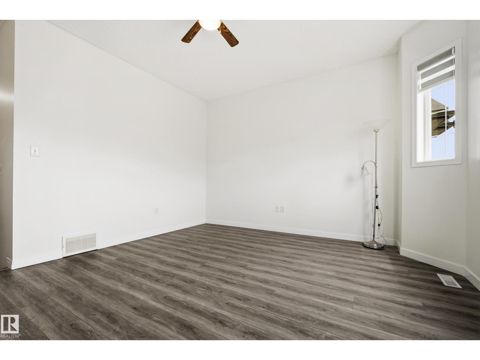 1526 37C AV NW — photo 22