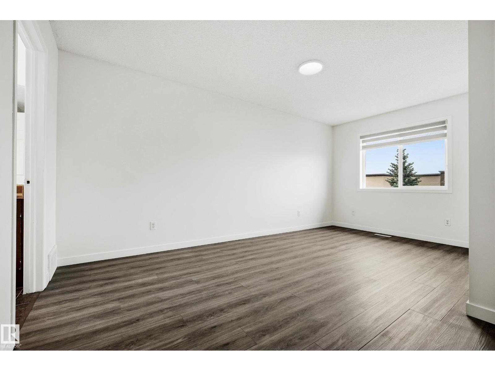 1526 37C AV NW — photo 25
