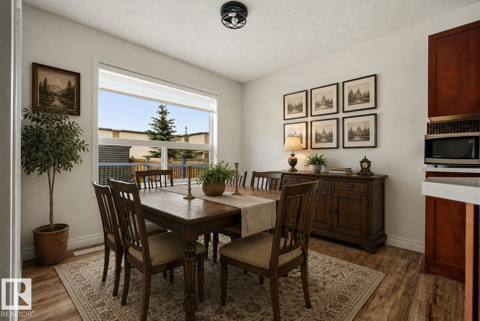 1526 37C AV NW - photo 3