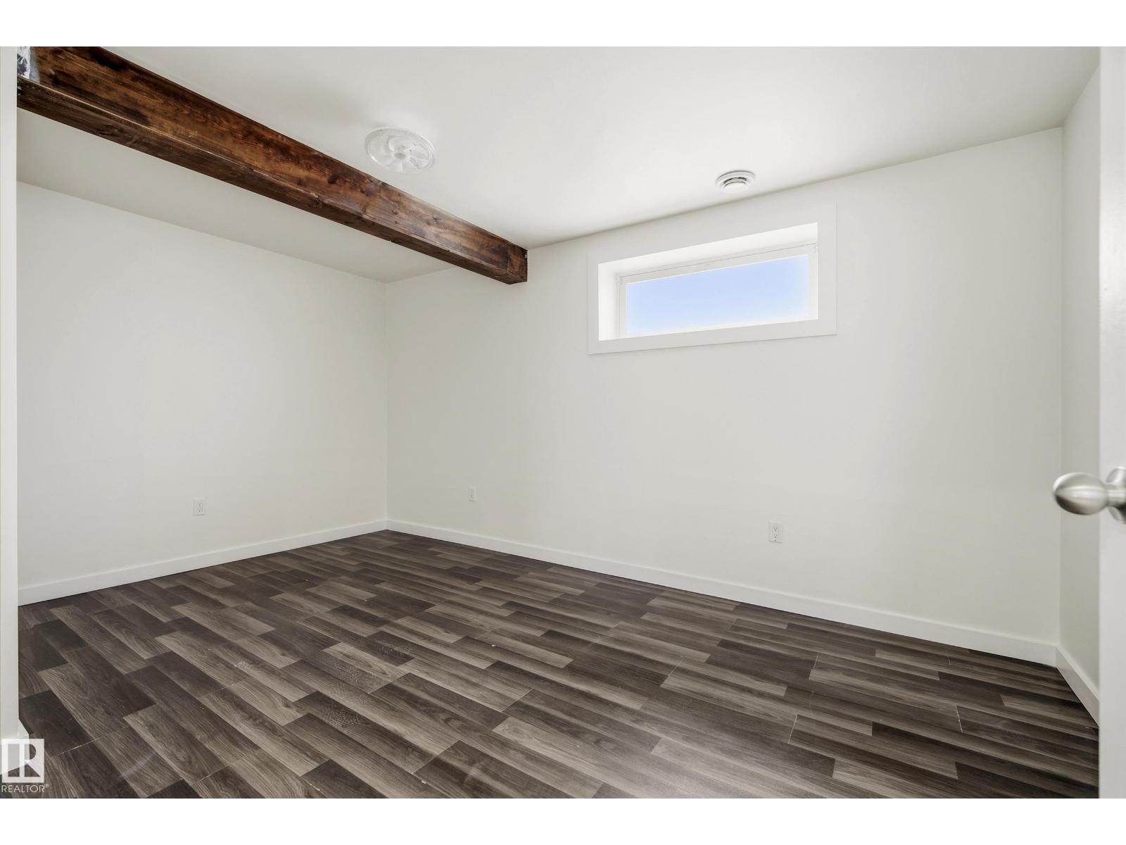 1526 37C AV NW — photo 36
