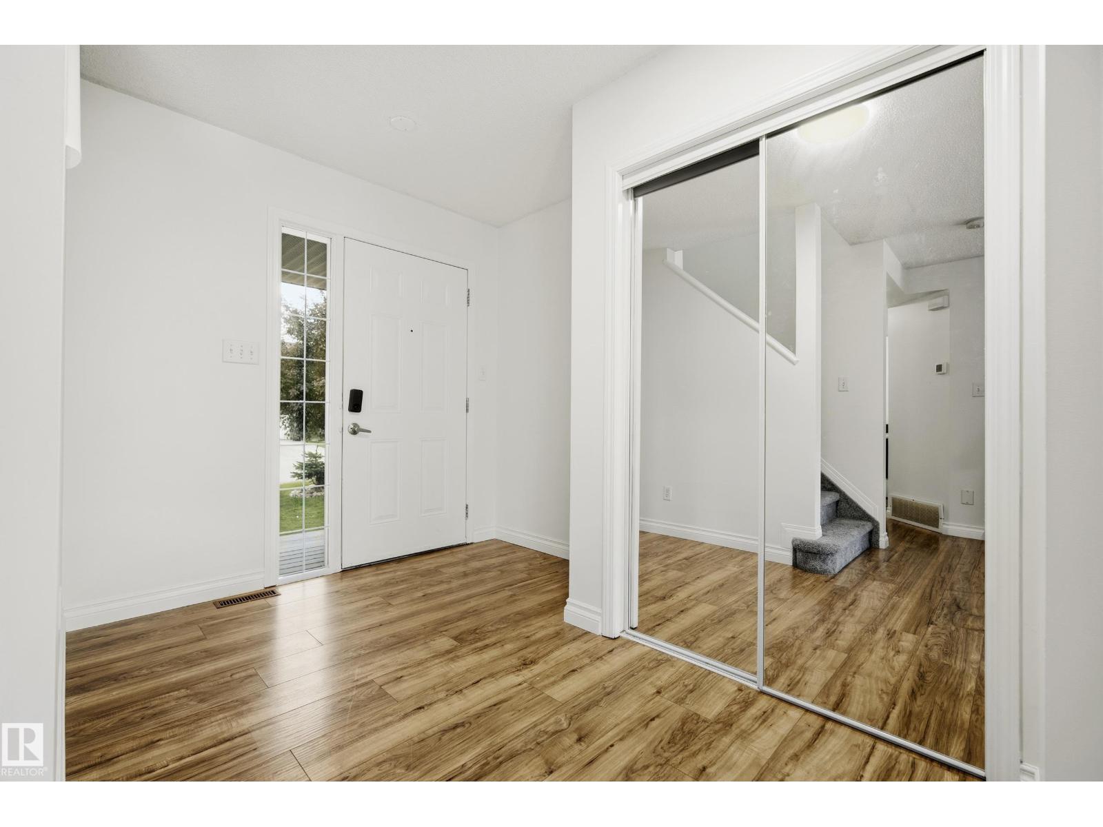 1526 37C AV NW - photo 4