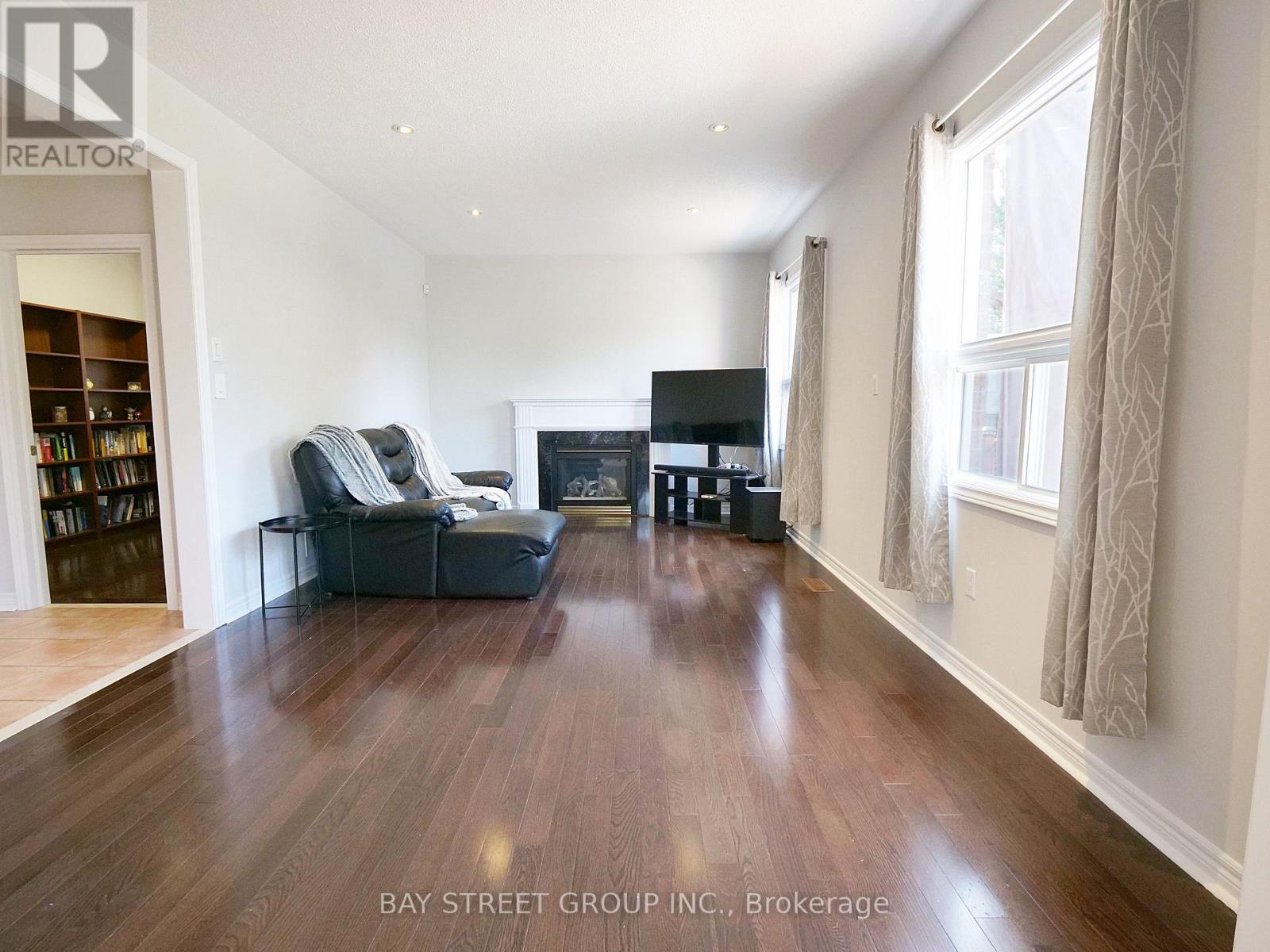346 CASTAN AVENUE - 16