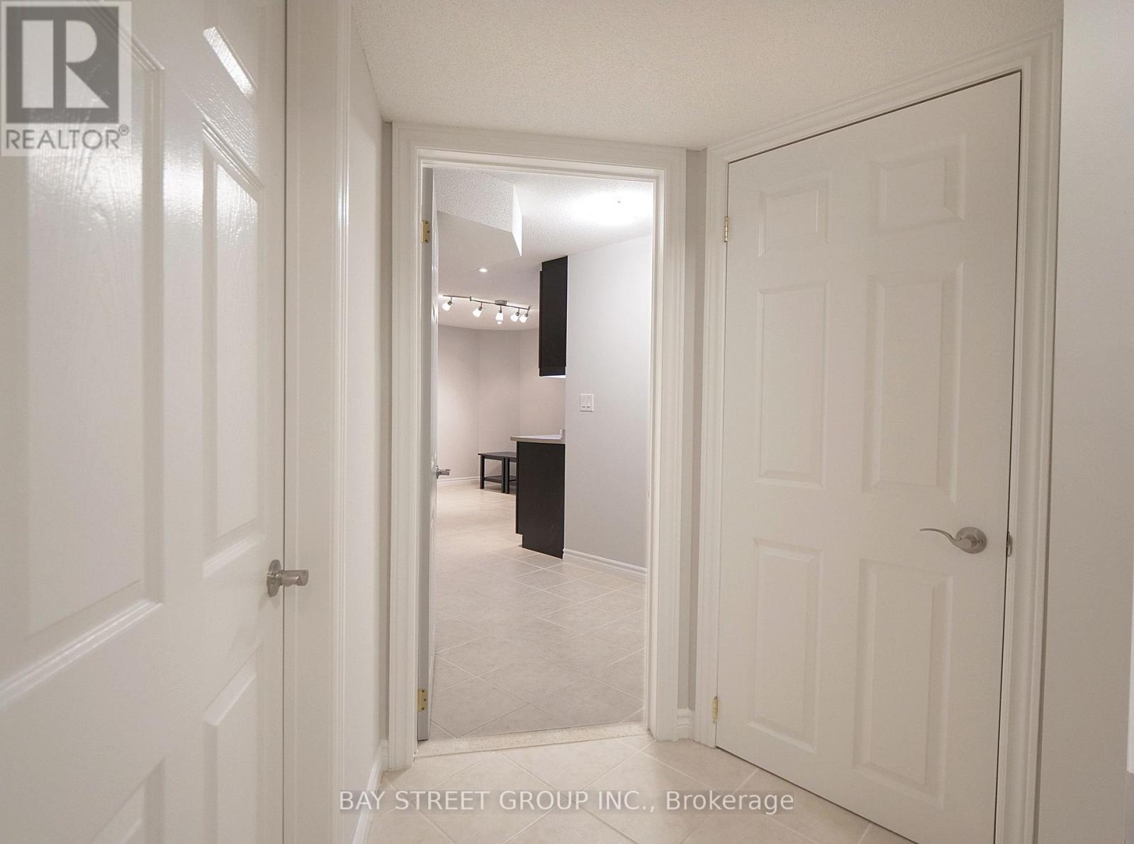 346 CASTAN AVENUE - 40