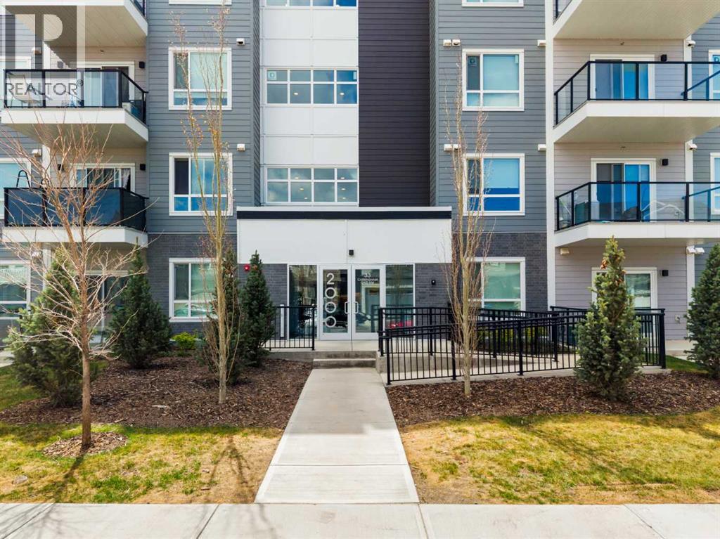 #2213 33 Carringham Gate NW - 34