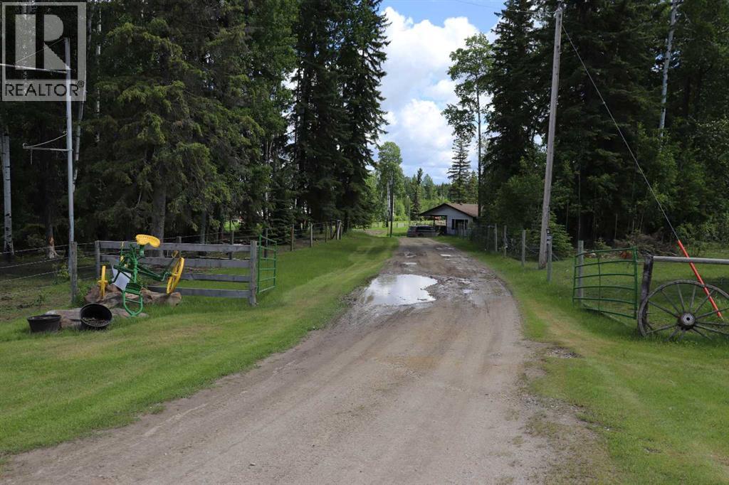 54013 Range Road 161 - photo 3
