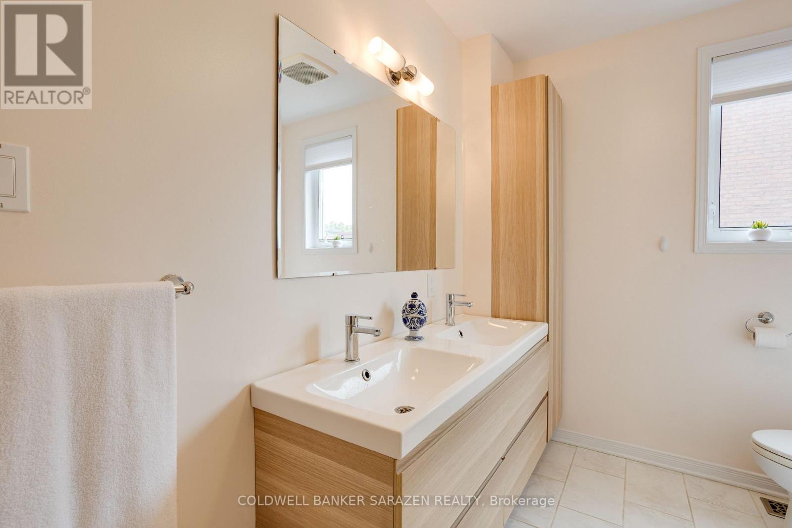 3 Bed, 2 Bath House for Sale in Ottawa – 158 PRIMROSE AVENUE, Ottawa – MLS# X13477092 - Image 27