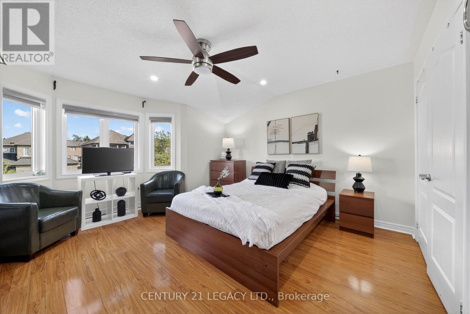 12 ARIA LANE - 31