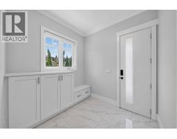 6669 Georgia Street, Burnaby, BC V5B4G4 Photo 16