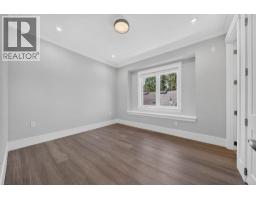 6669 Georgia Street, Burnaby, BC V5B4G4 Photo 25