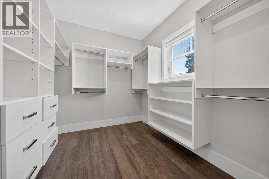 6669 GEORGIA STREET, Burnaby