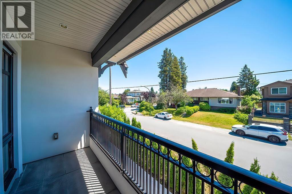 6669 GEORGIA STREET, Burnaby