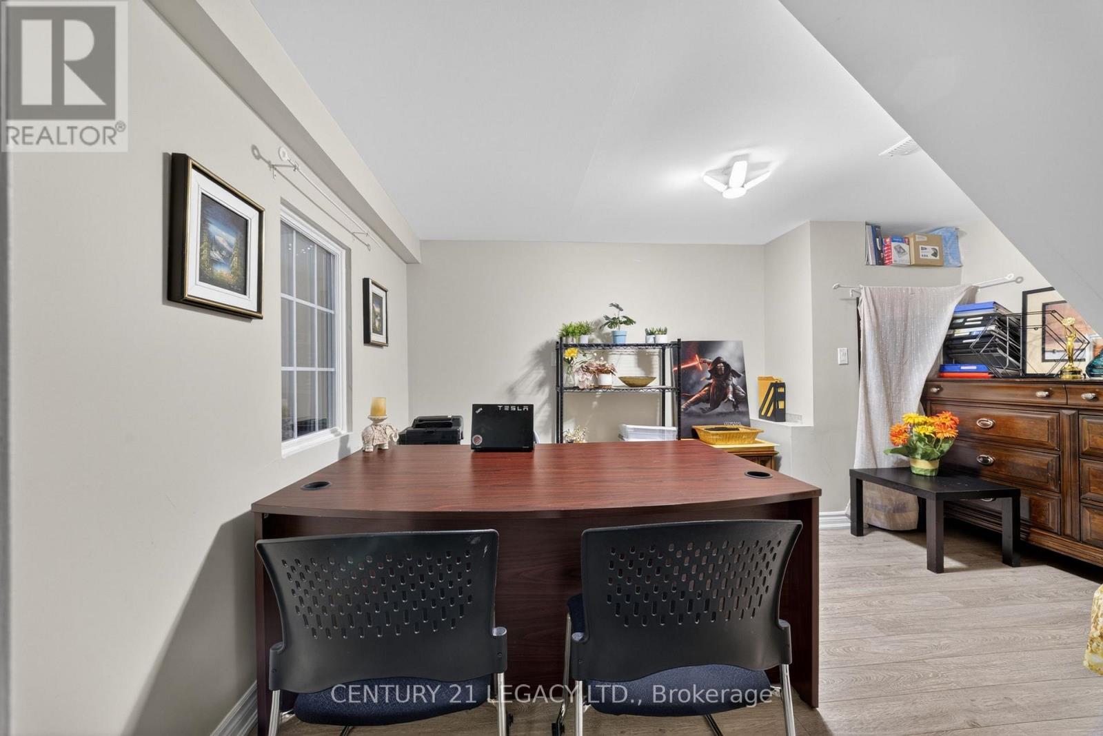 12 ARIA LANE - 43