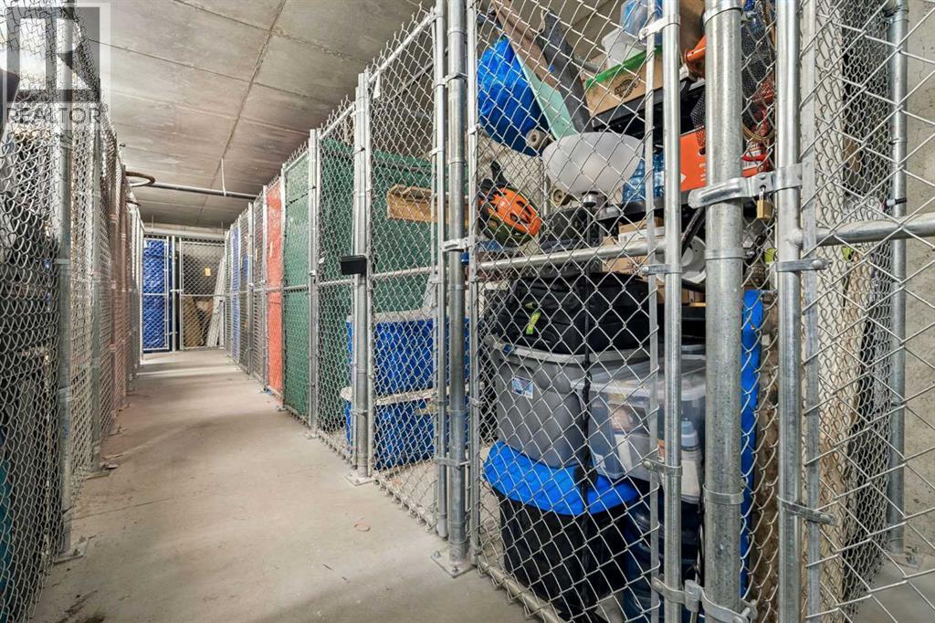 #310 1631 28 Avenue SW - 19