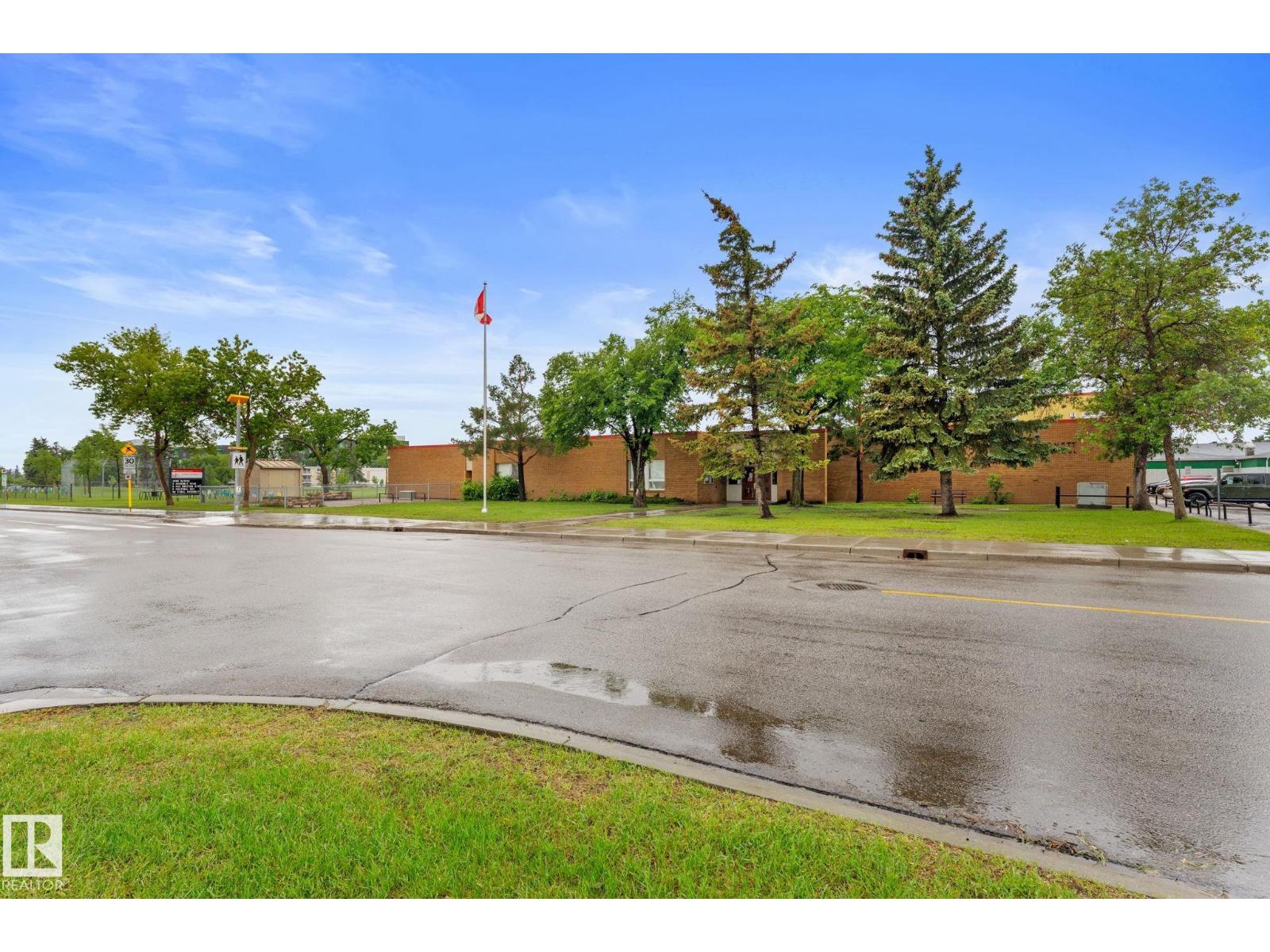 111 CORNELL CO NW - 33
