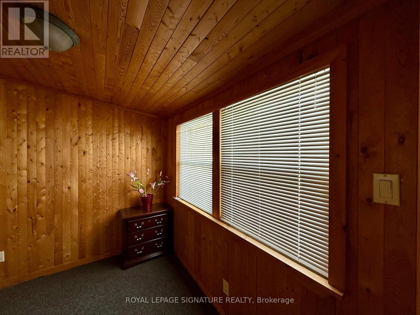 2644 LAKESHORE DRIVE - 32