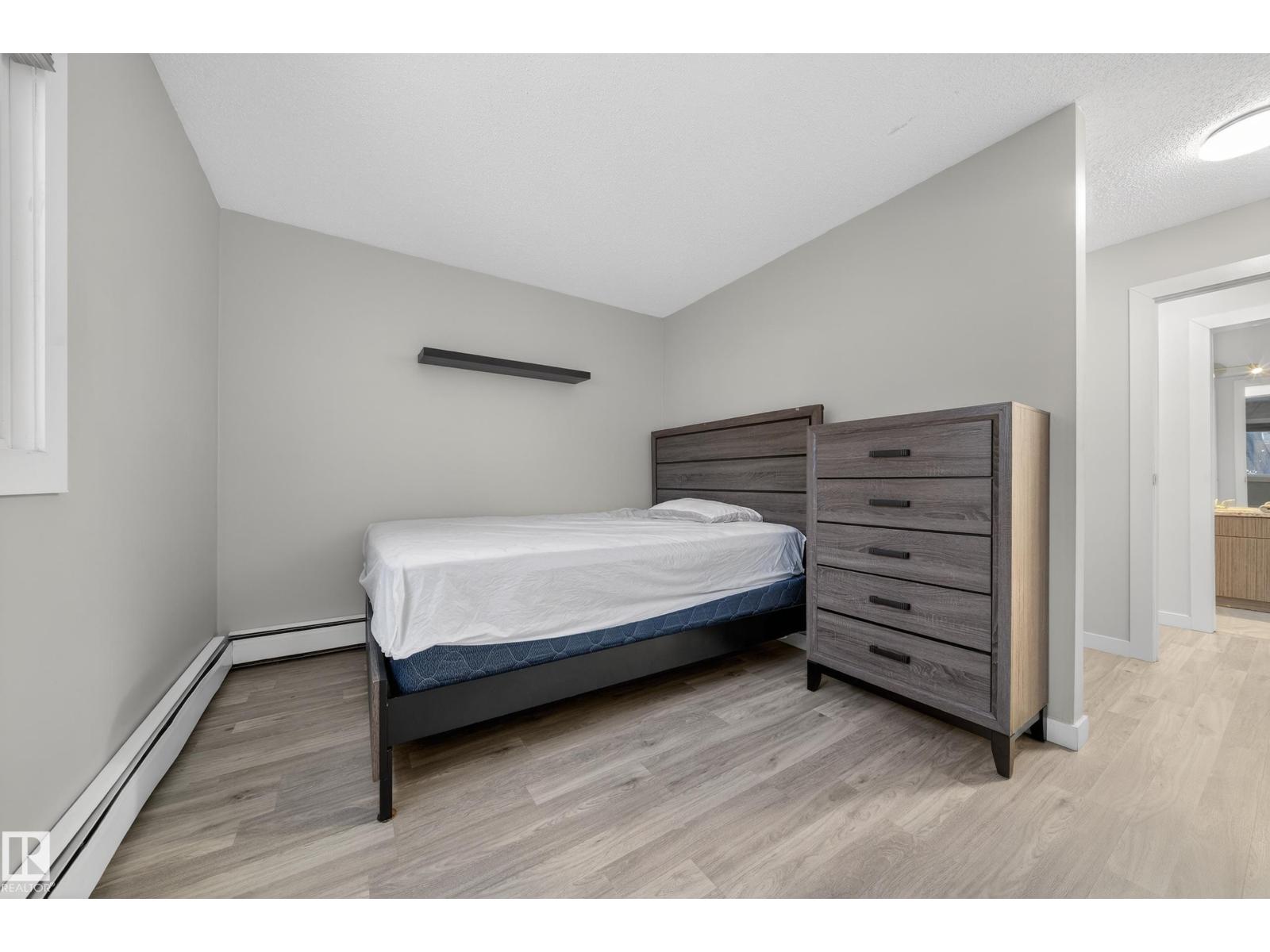 #202 10615 156 ST NW - 13