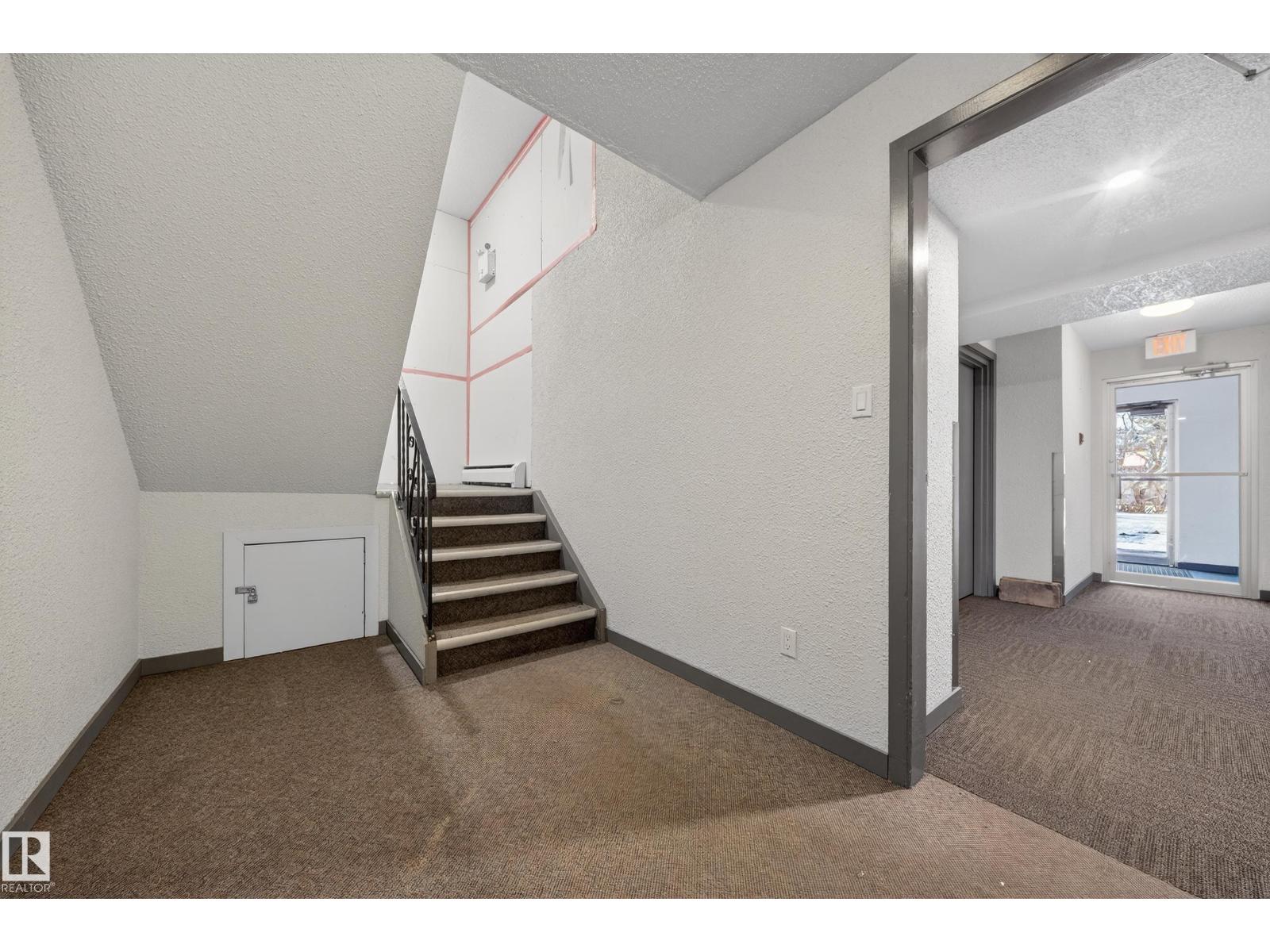 #202 10615 156 ST NW - 22