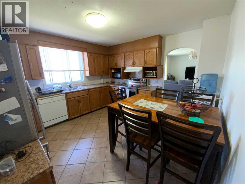 422 Arena Avenue - 3