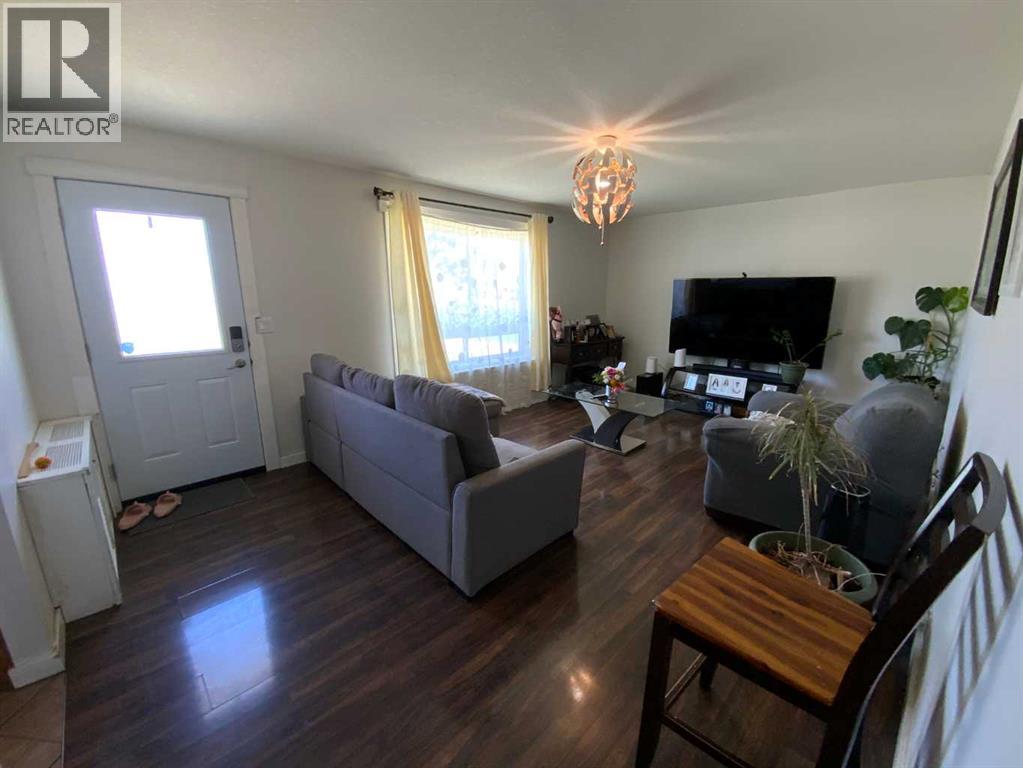 422 Arena Avenue - 5