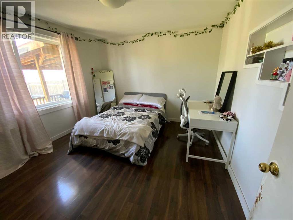 422 Arena Avenue - 6