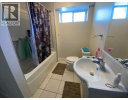 422 Arena Avenue, Trochu, AB T0M2C0 Photo 15