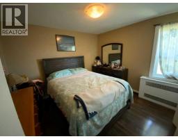 Office - 422 Arena Avenue, Trochu, AB T0M2C0 Photo 9