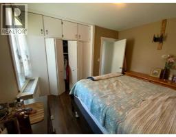 4pc Bathroom - 422 Arena Avenue, Trochu, AB T0M2C0 Photo 10