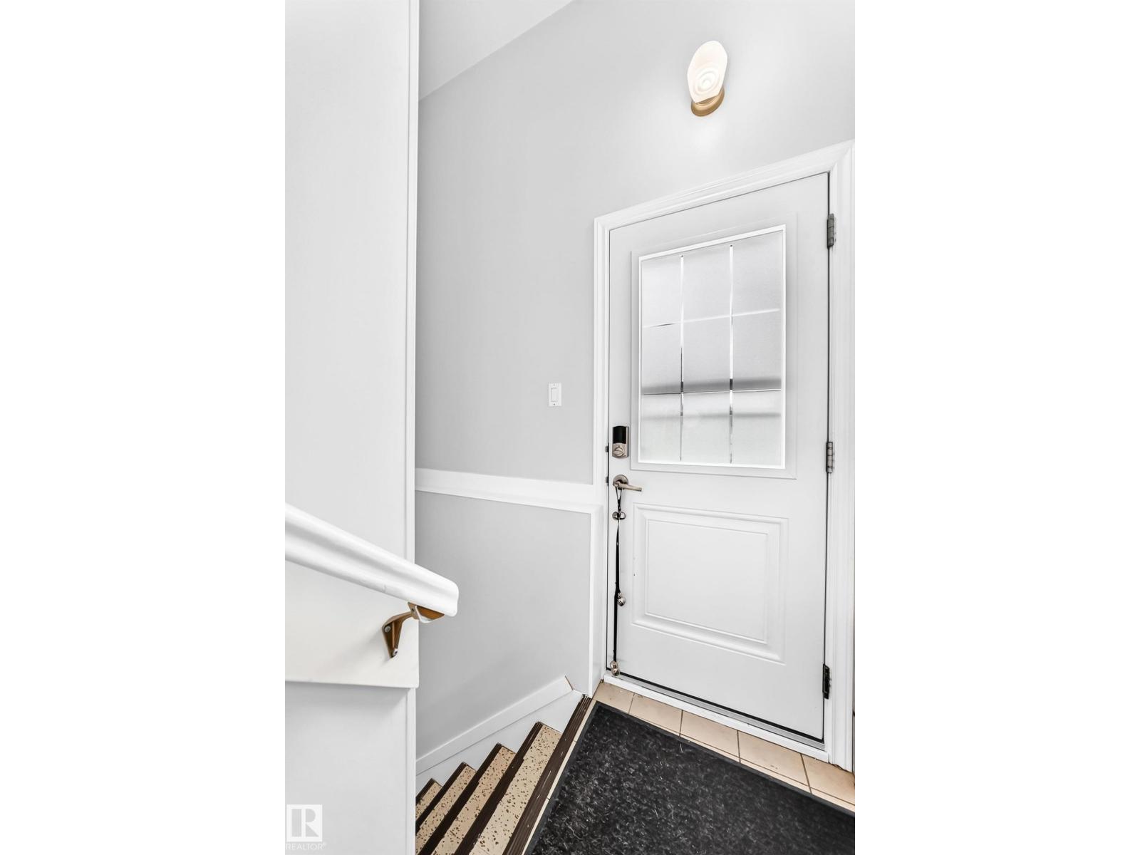 8751 155 ST NW — photo 32