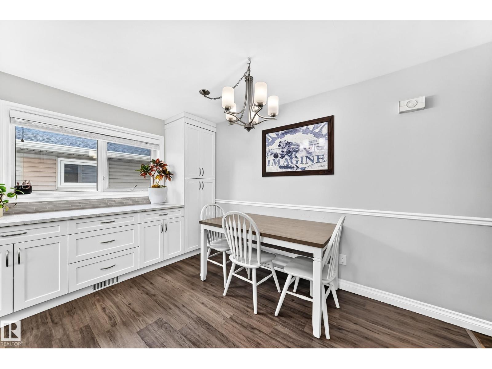 8751 155 ST NW — photo 13