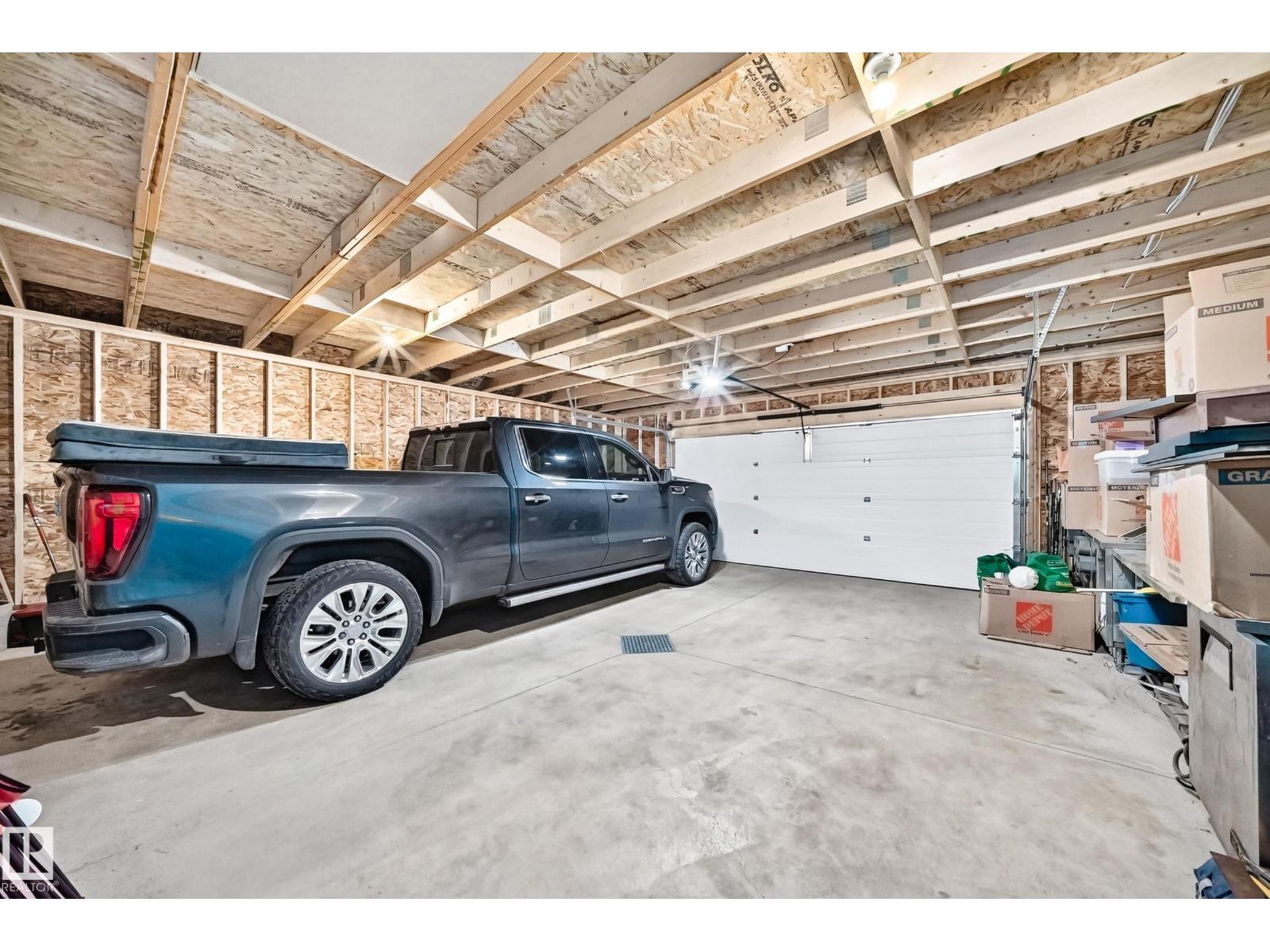8751 155 ST NW — photo 46