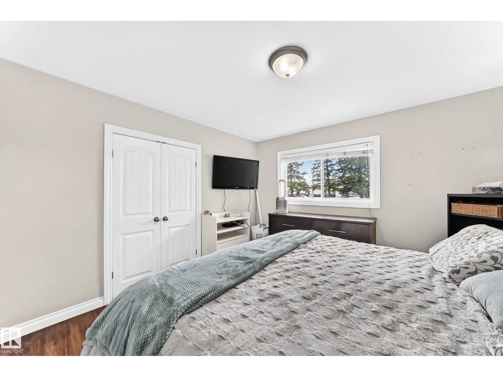 8751 155 ST NW — photo 23