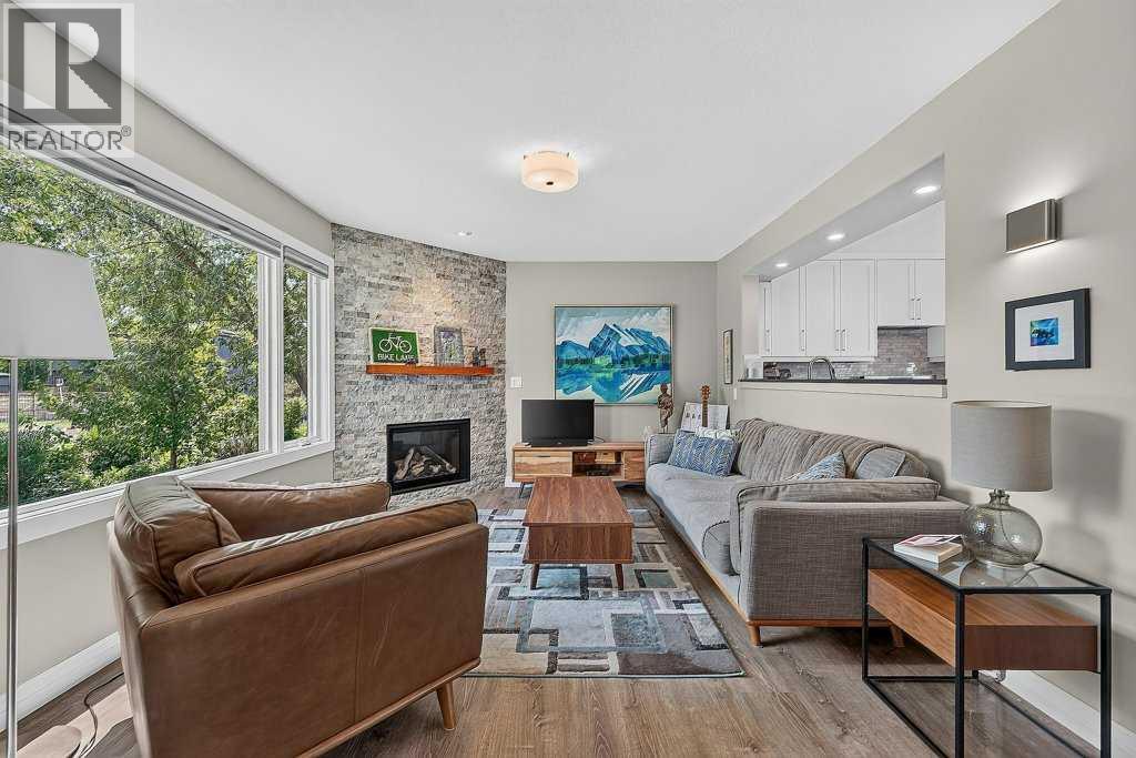 4673 20 Street SW - photo 5