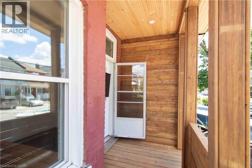 36 FULLERTON Avenue - Image 3