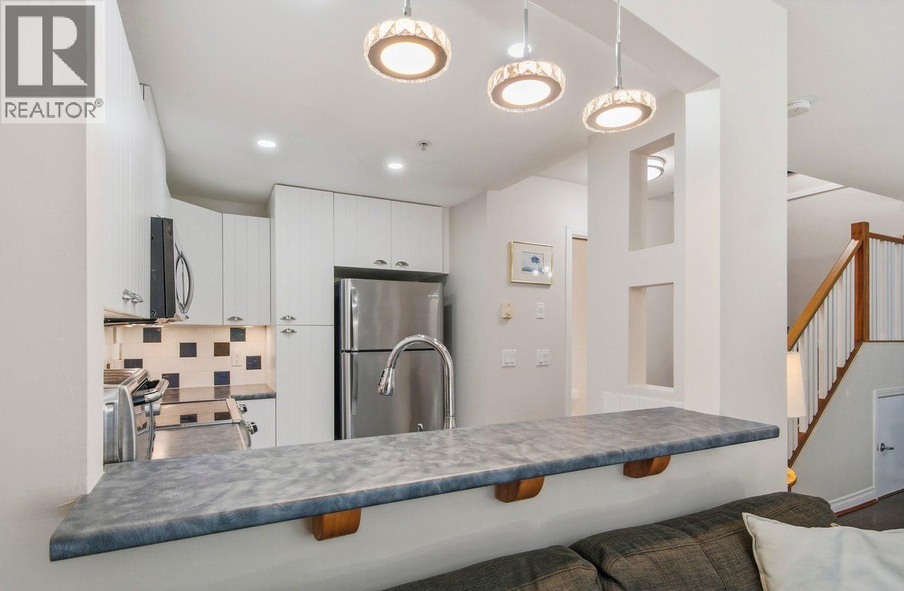 7317 MAGNOLIA TERRACE, Burnaby