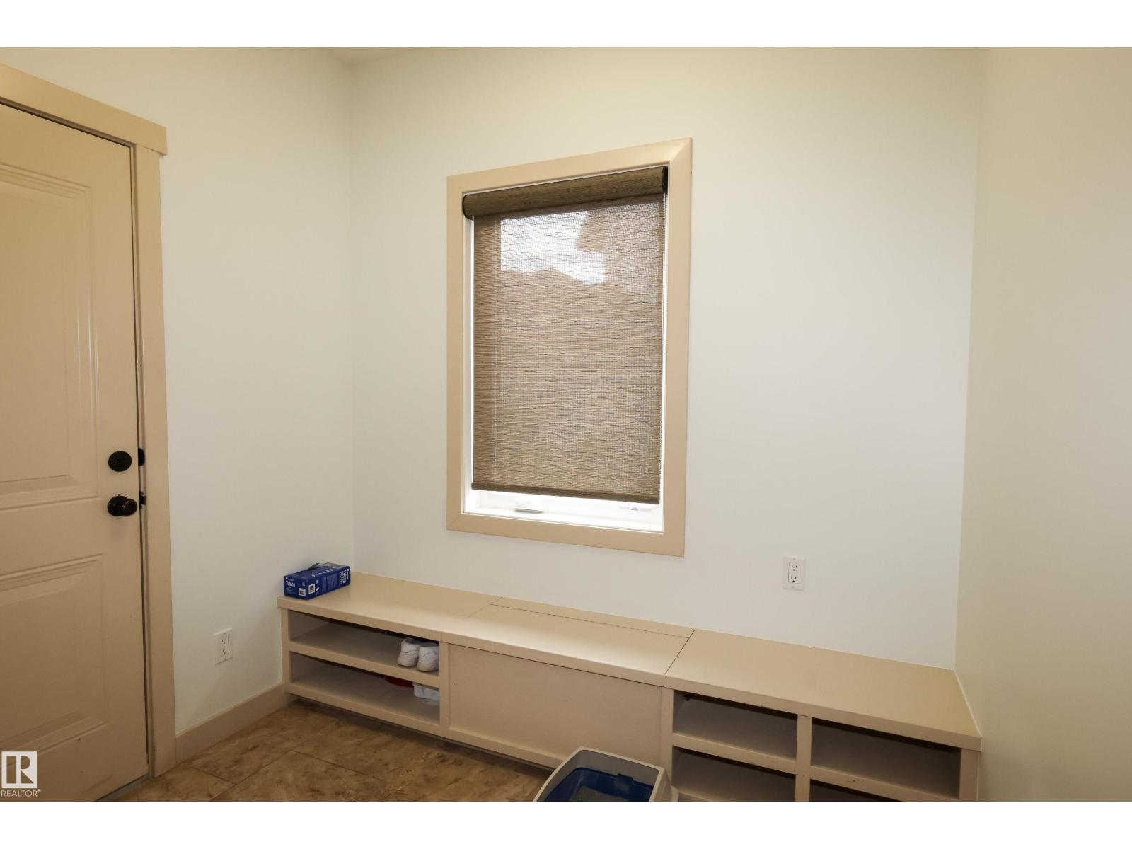 9720 102 AV — photo 24