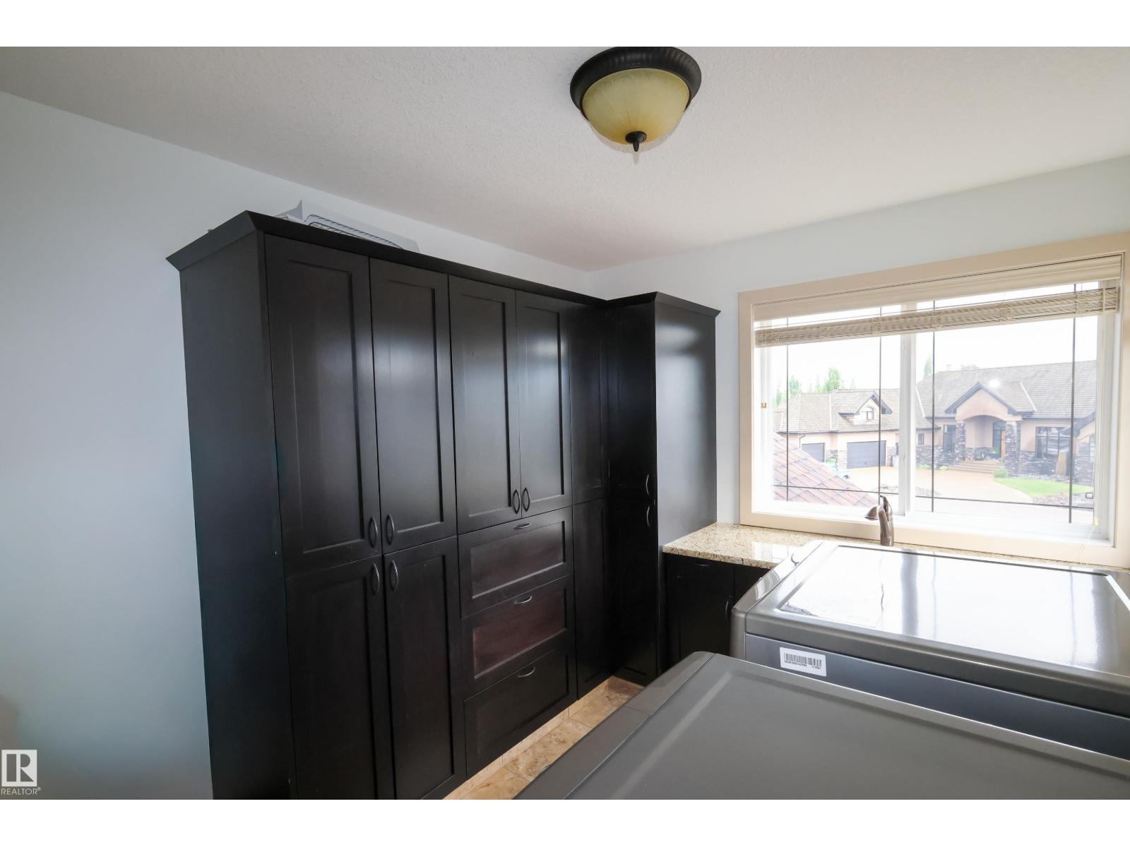 9720 102 AV — photo 39